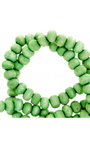 Make jewelry with a "Nature look" with these Wooden beads round 4mm Spring green, combine them with other nature products such as leather and coconut beads and make the nicest combinations